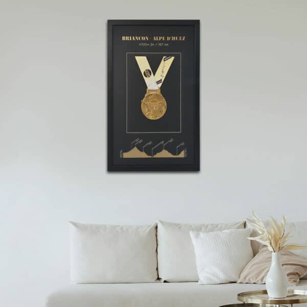 Cadre médaille étape du tour 2022 - Briancon - Alpe d'Huez